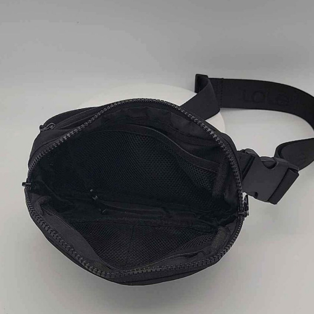 *Sold*Lululemon Fleece"Rare"mini backpack& variety Crossbody bags, NWOT - Picture 5 of 10